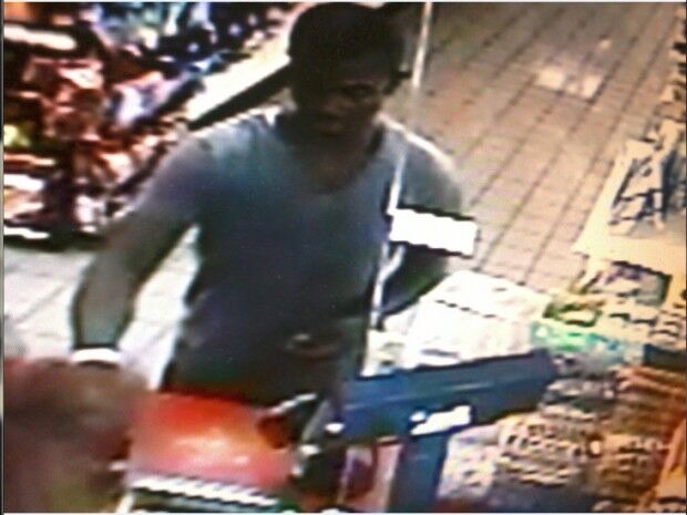 Chesterfield police seeking two for attempted armed robbery at gas station