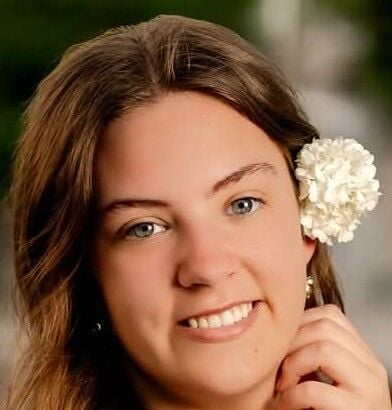 Dupo Scholar Athlete Lilianna McMannis.jpg