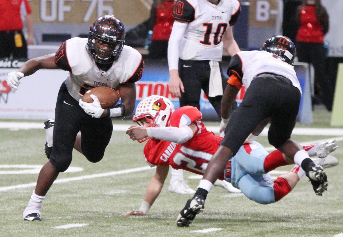webb city rallies to knock off cape central for 13th title high school football stltoday com