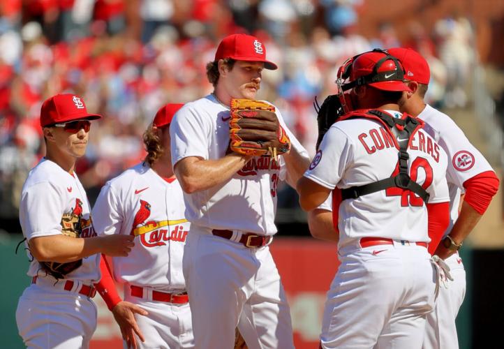 A bruising loss: Cardinals squander three leads in late innings
