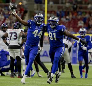 St. Louis Battlehawks lose to Dallas Renegades in regular season game