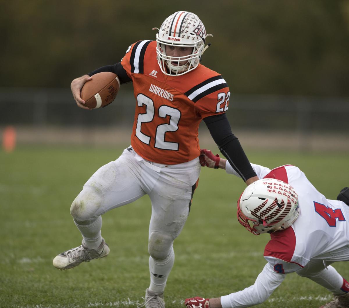 No. 6 small school Wesclin trots out new coach, new offense to defend