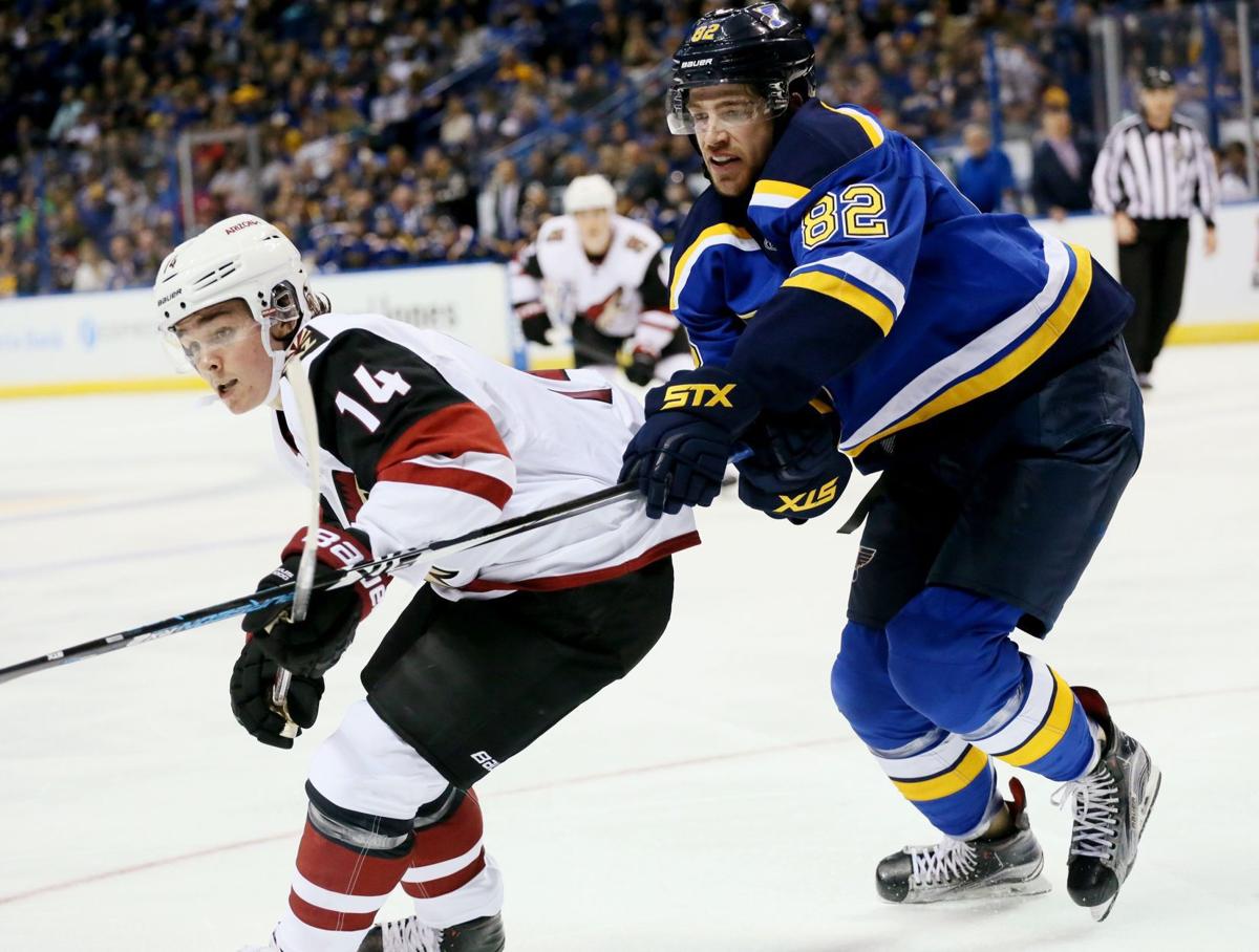 Rookie Clayton Keller debuts in Coyotes' loss to Blues