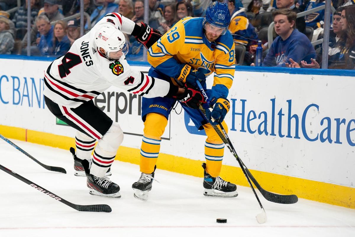 The Blackhawks slow start costs them against the St. Louis Blues