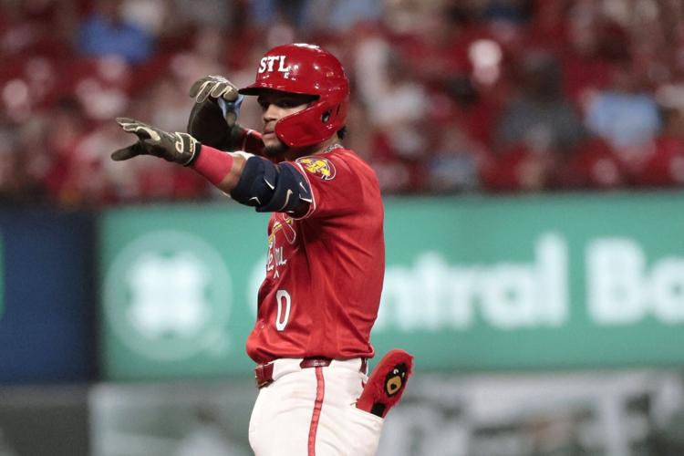 Cardinals host Royals