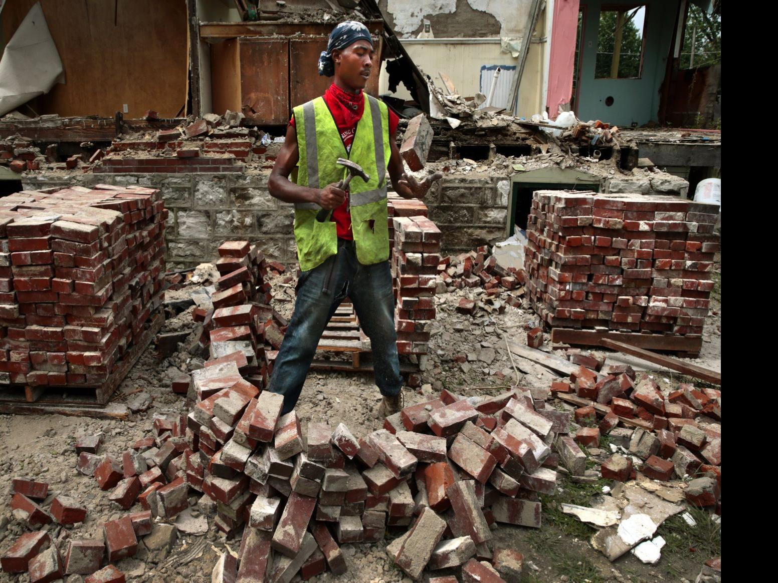 Brick By Brick A St Louis Home Comes Down Leaving Memories And Another Empty Lot Metro Stltoday Com