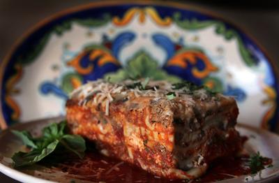 Lasagna al Forno from Fratelli's Ristorante