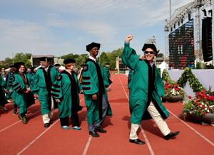 Andy Cohen gives keynote address at Wash U graduation