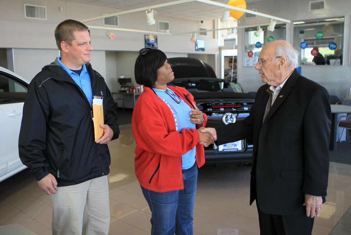 at-95-a-ford-salesman-keeps-on-selling-metro-stltoday