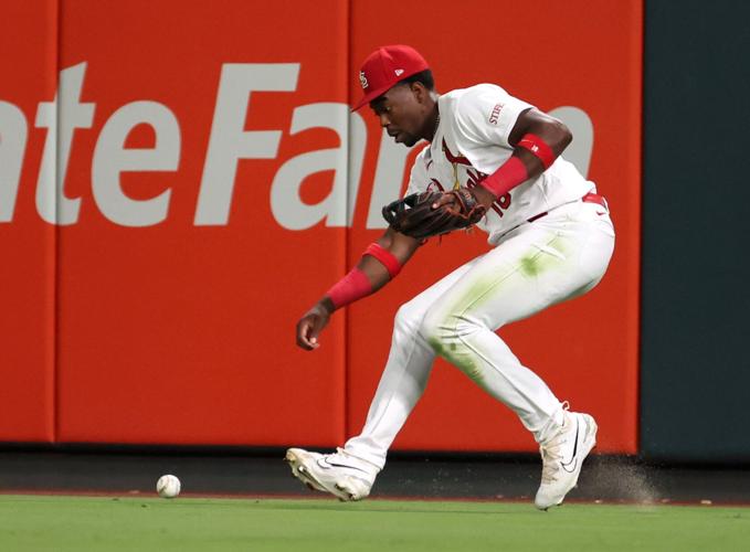 Cardinals' Harrison Bader substitute teaches during MLB lockout