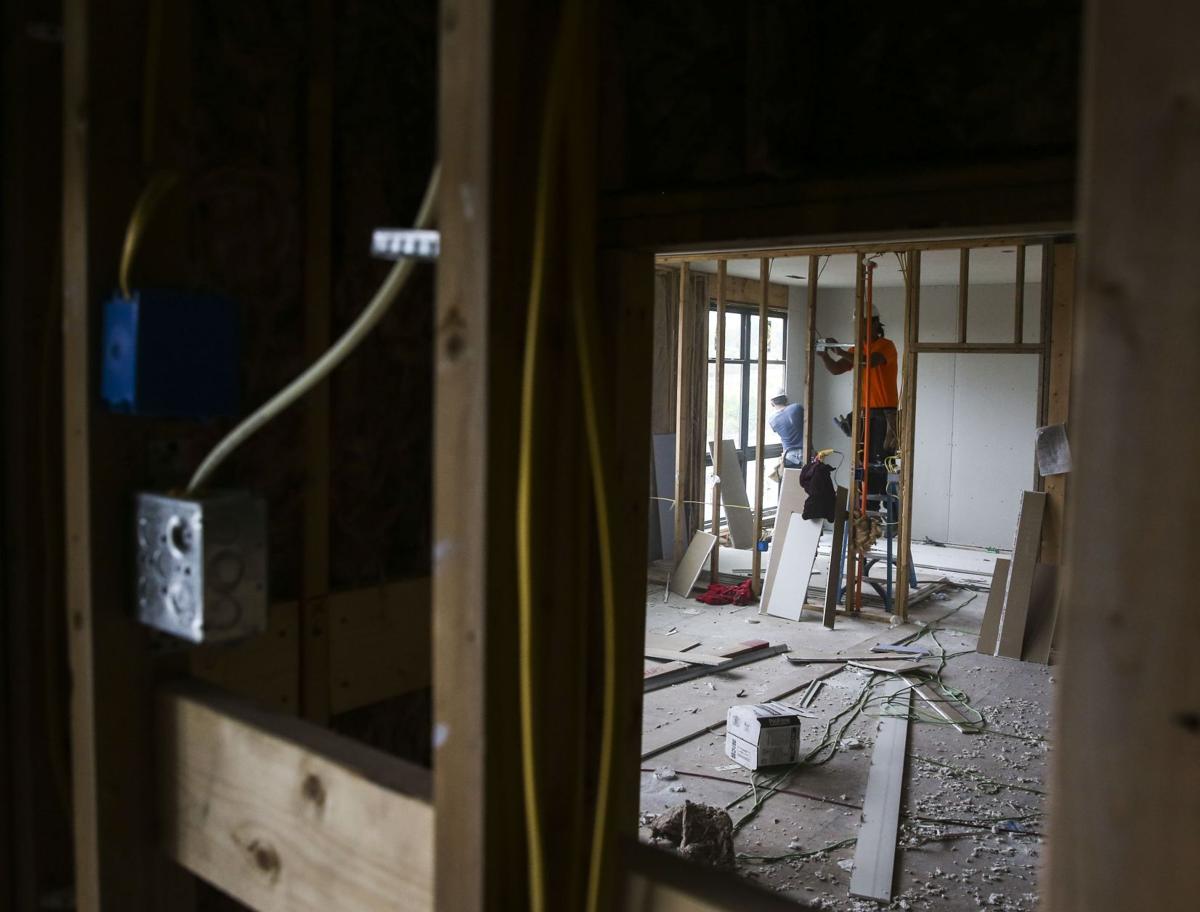 Apartment prices continue to rise