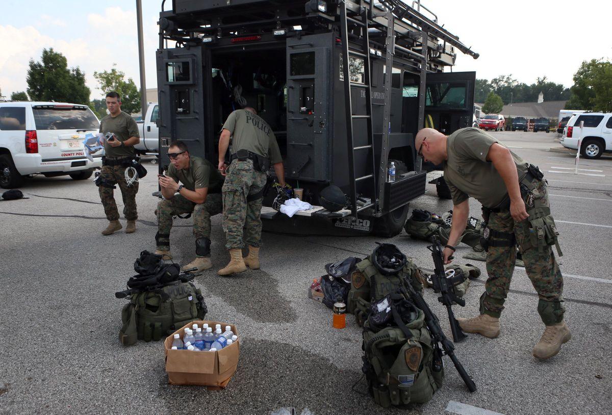St. Louis County Police tactical team Multimedia