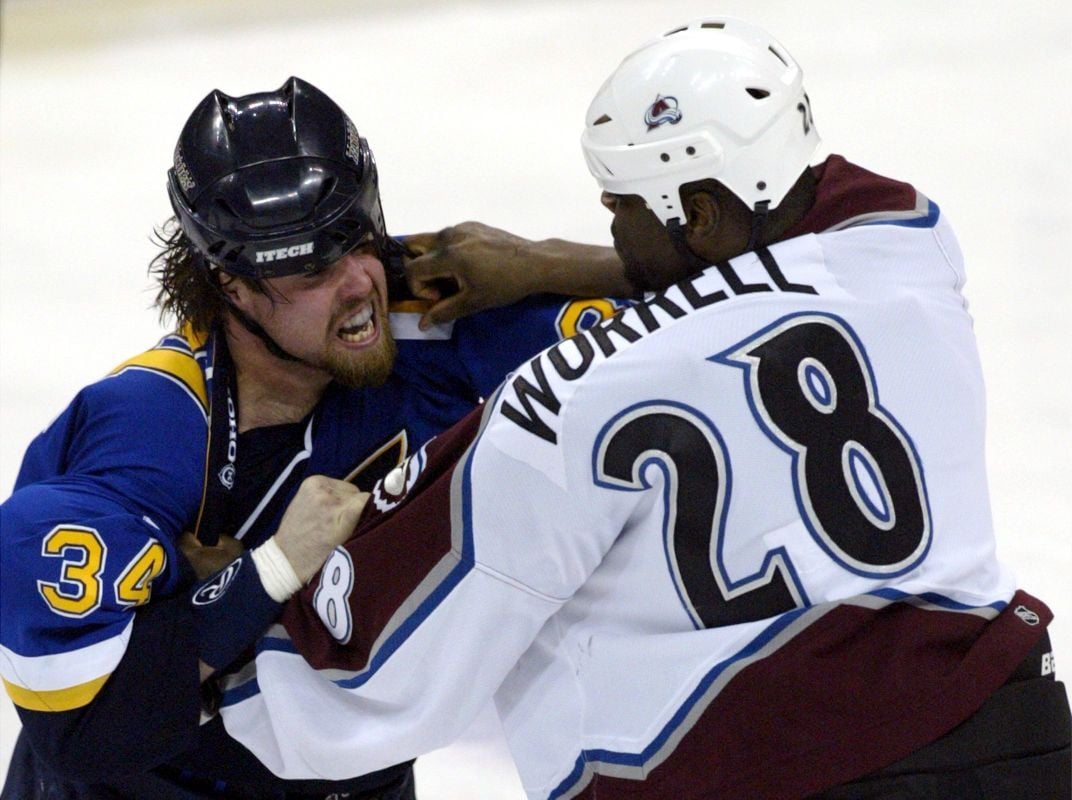 Top 10 Fights in Blues History - St. Louis Game Time