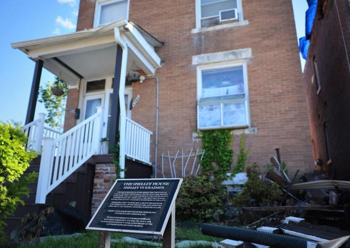 Tornado leaves residents reluctant to separate from damaged property