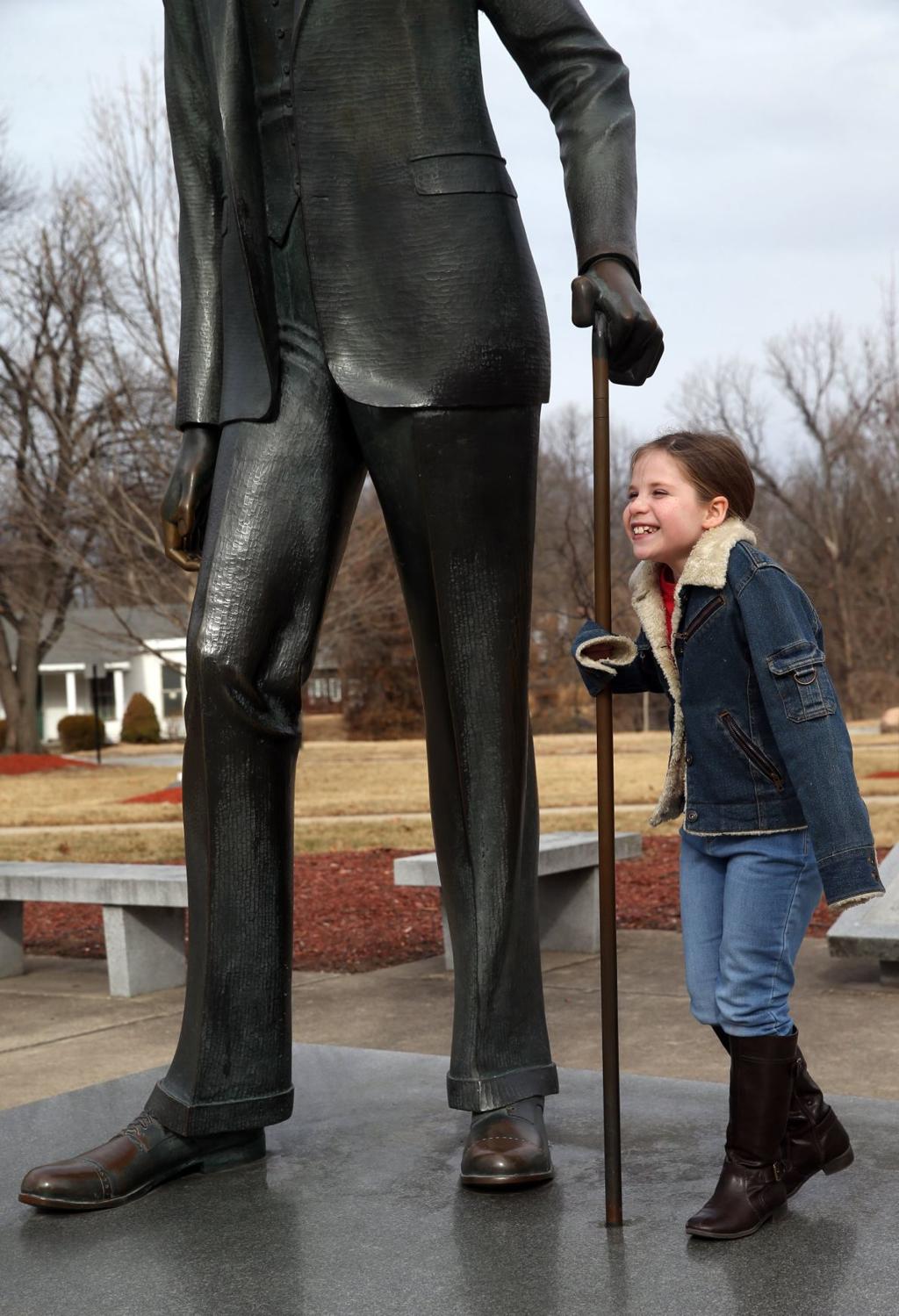 100 Facts About Alton S Gentle Giant Robert Wadlow Lifestyles