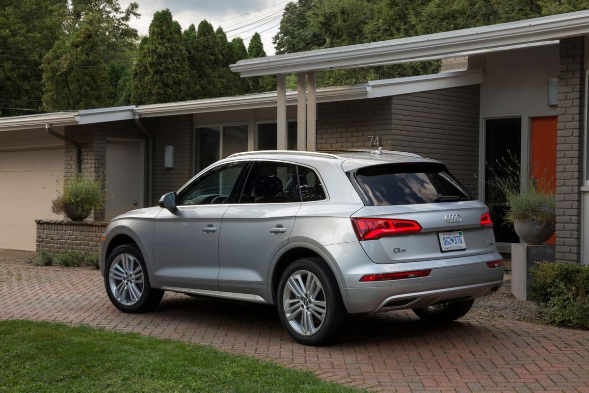 2018 Audi Q5 Everybody S Got A Crossover Audi S Blends