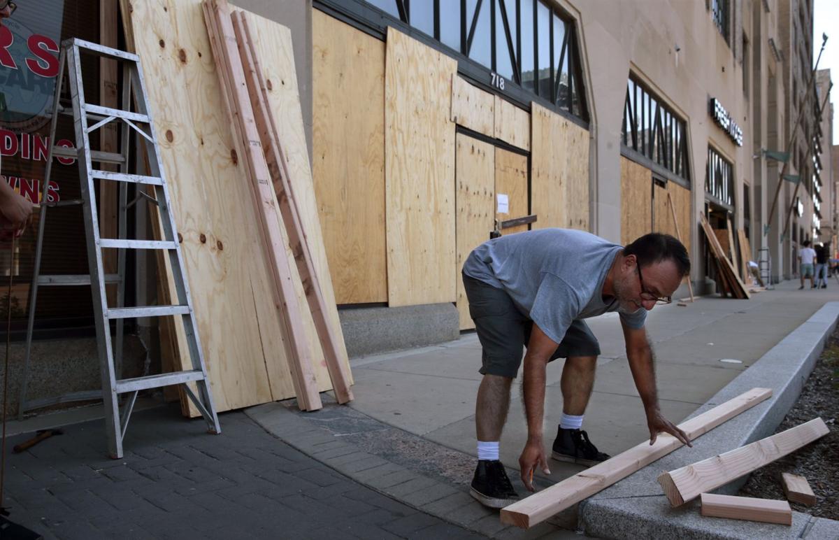 Jason Stockley found not guilty in shooting death of motorist