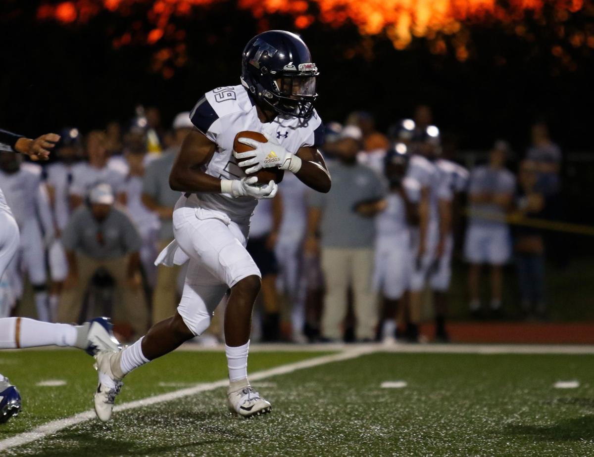 Super sophomores help Holt topple Timberland for first time in seven