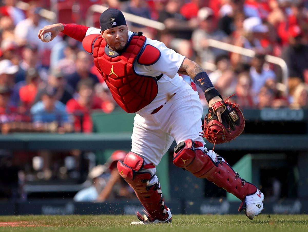 Red Sox outfielder Jonny Gomes met his tattoo twin