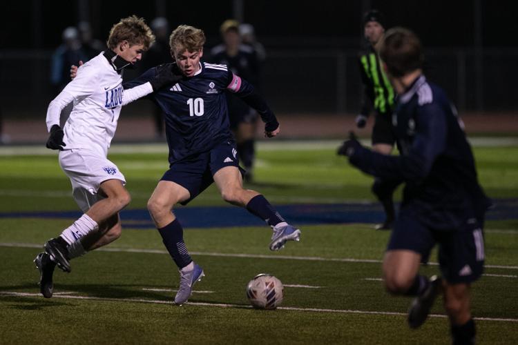Class 4 District 2 boys soccer final