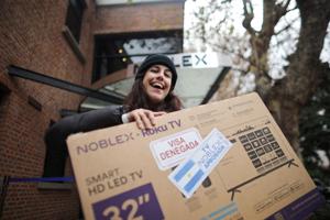 Analysis: Pricey World Cup keeps fans away, hits US hotels, airlines