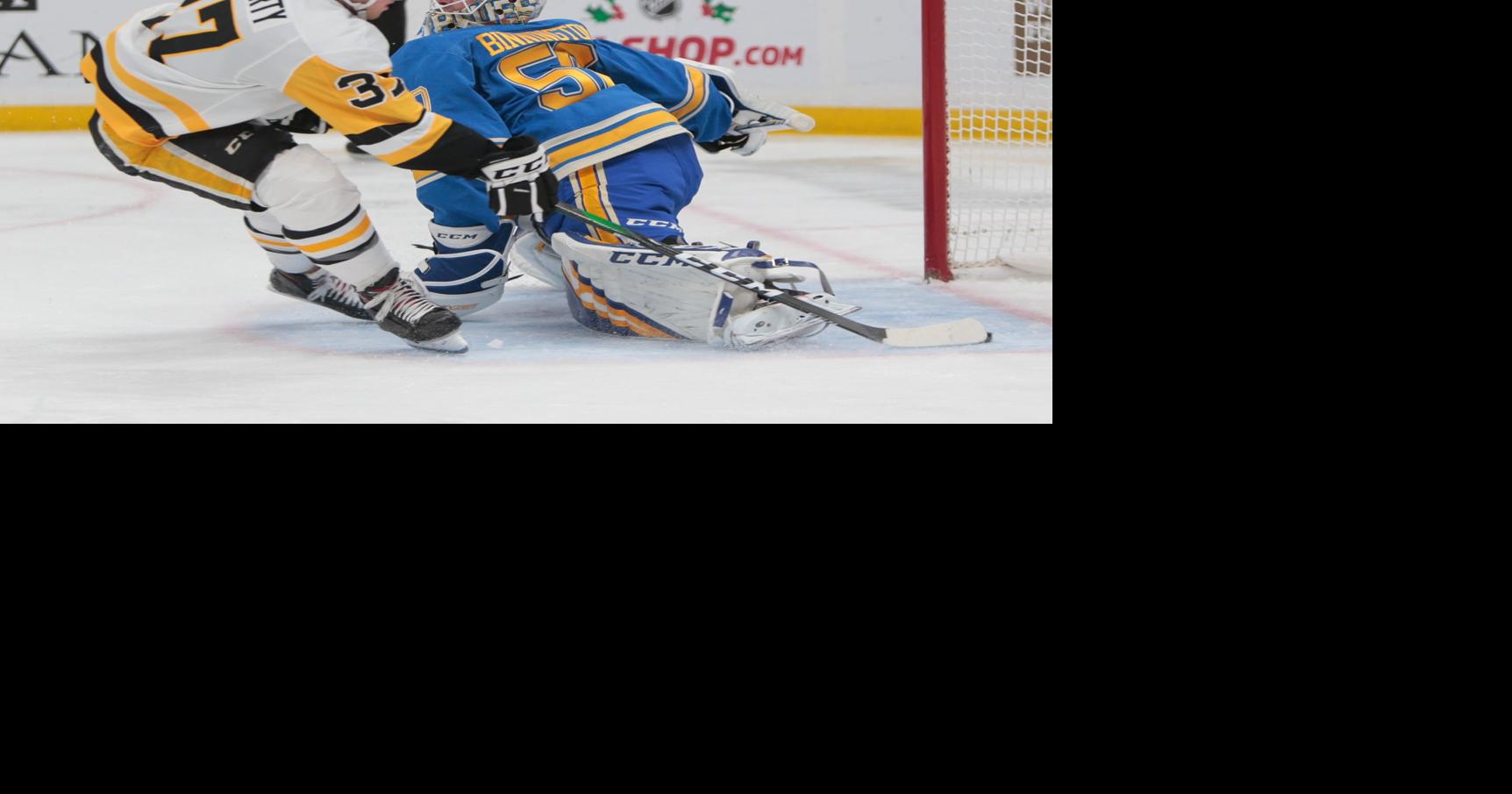 Does he look rested? Binnington back in goal for Blues vs. Kings