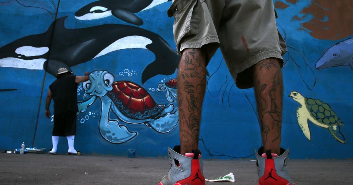 Bridge Taggers Fish mural on riverfront provides bridge from taggers to artists