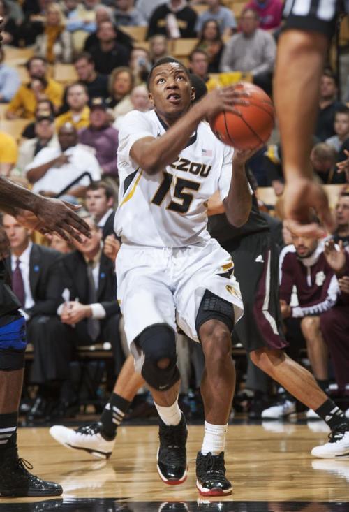 Mizzou S Clark Out For The Season Eye On The Tigers Stltoday Com