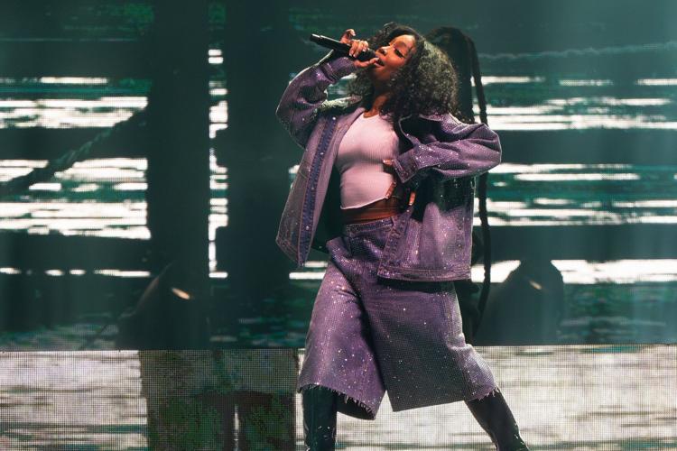 SZA's 'SOS Tour' is coming to St. Louis on Oct. 11