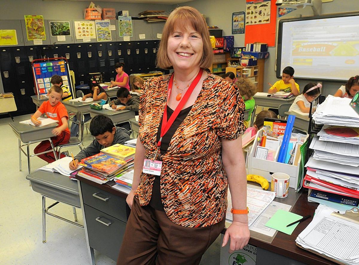 Longtime Collinsville teacher heads into retirement Illinois Journals
