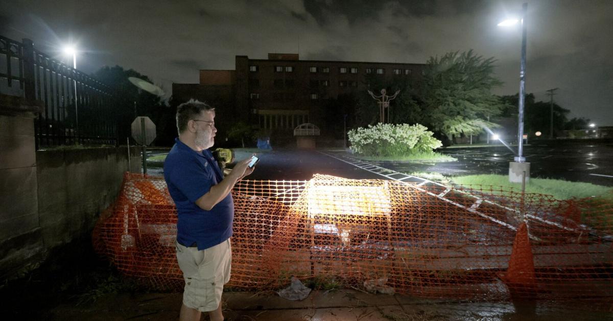 Neighbors try to secure abandoned St. Louis hospital