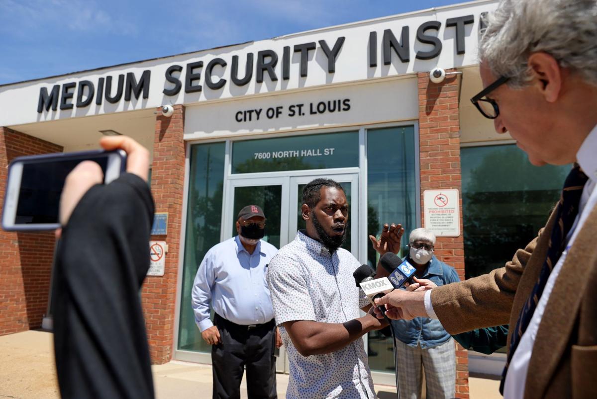 Aldermen tour Medium Security Institution
