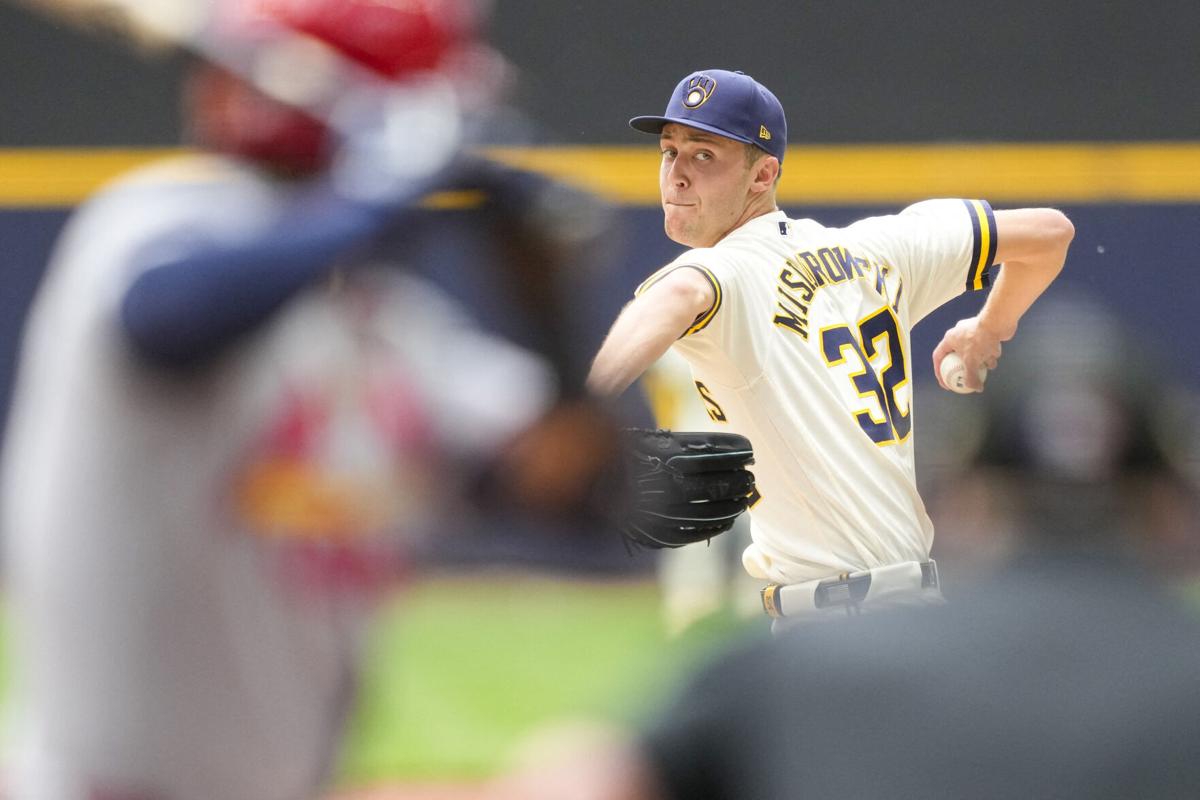 MLB: �����Ӱ�ԭ�� Cardinals at Milwaukee Brewers