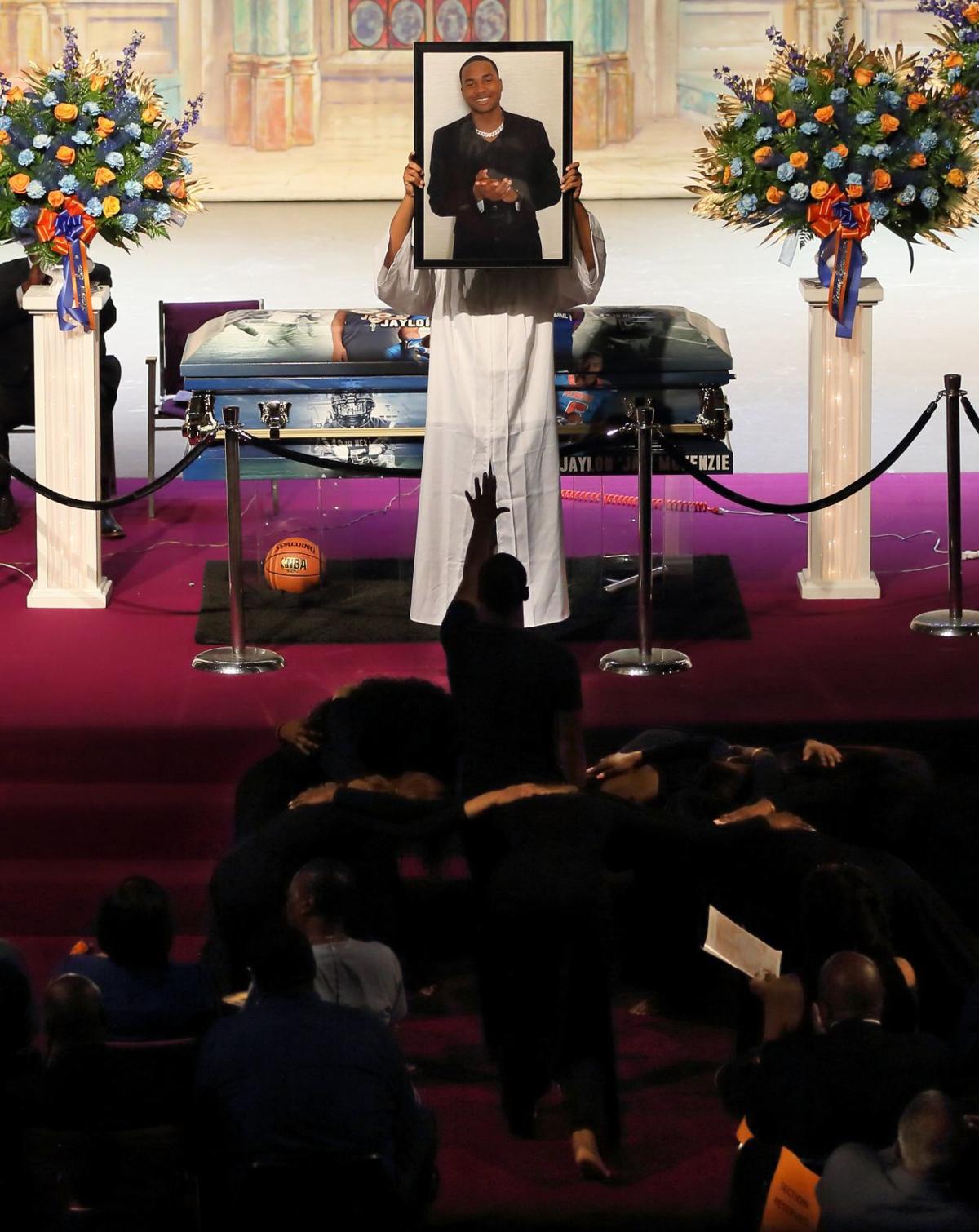 Funeral For Jaylon Mckenzie 14 Killed By Stray Bullet Pictures