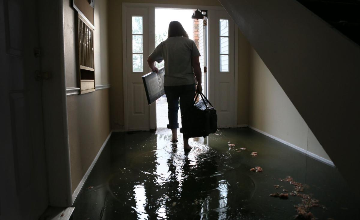 Threealarm apartment fire in Creve Coeur blamed on smoking