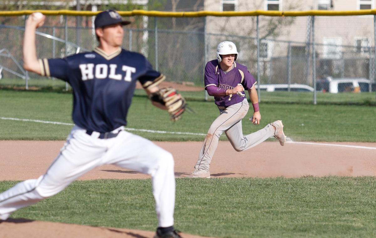 Troys Bennett Beats Back Holt For Second Day In A Row High School Baseball 