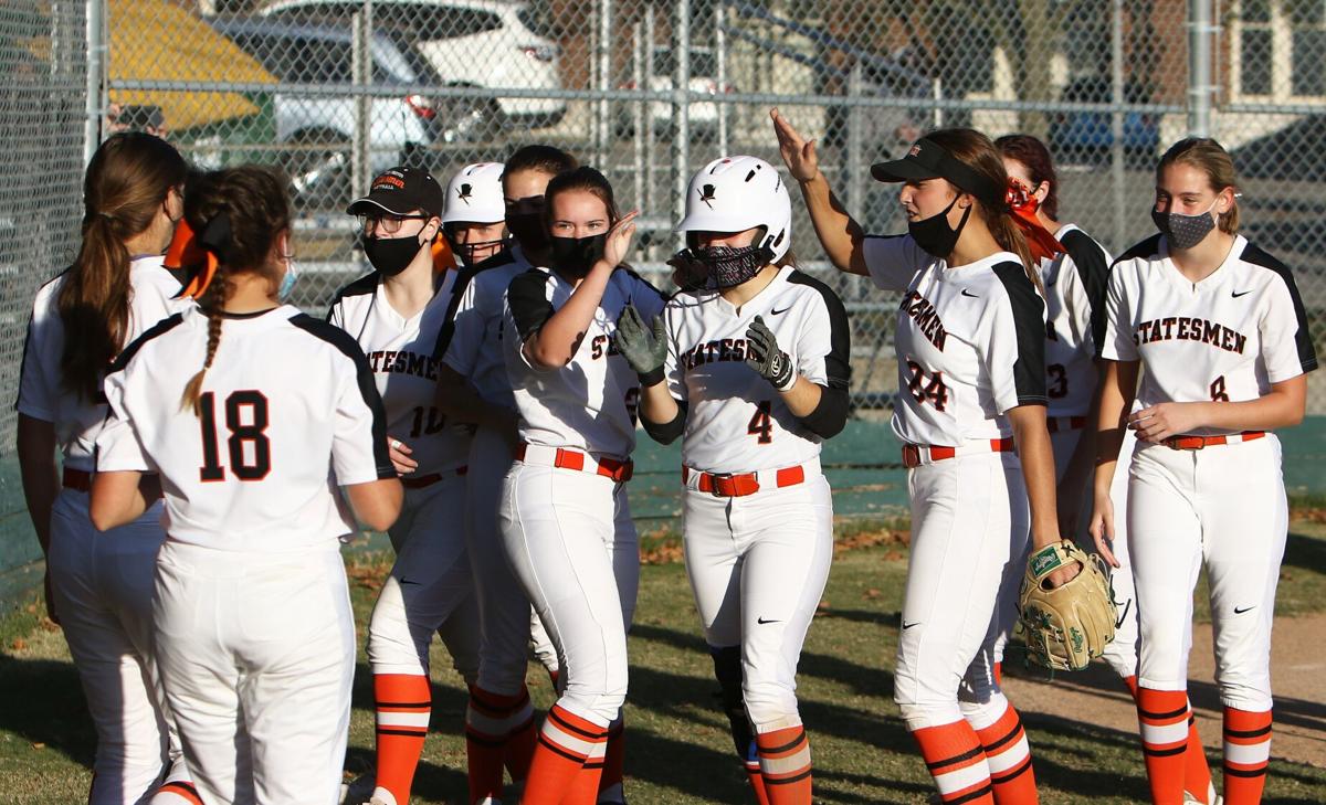 Webster Groves offense keeps rolling in victory against Summit