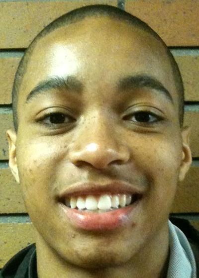 Hurdles Aaron Mallett, jr., McCluer North