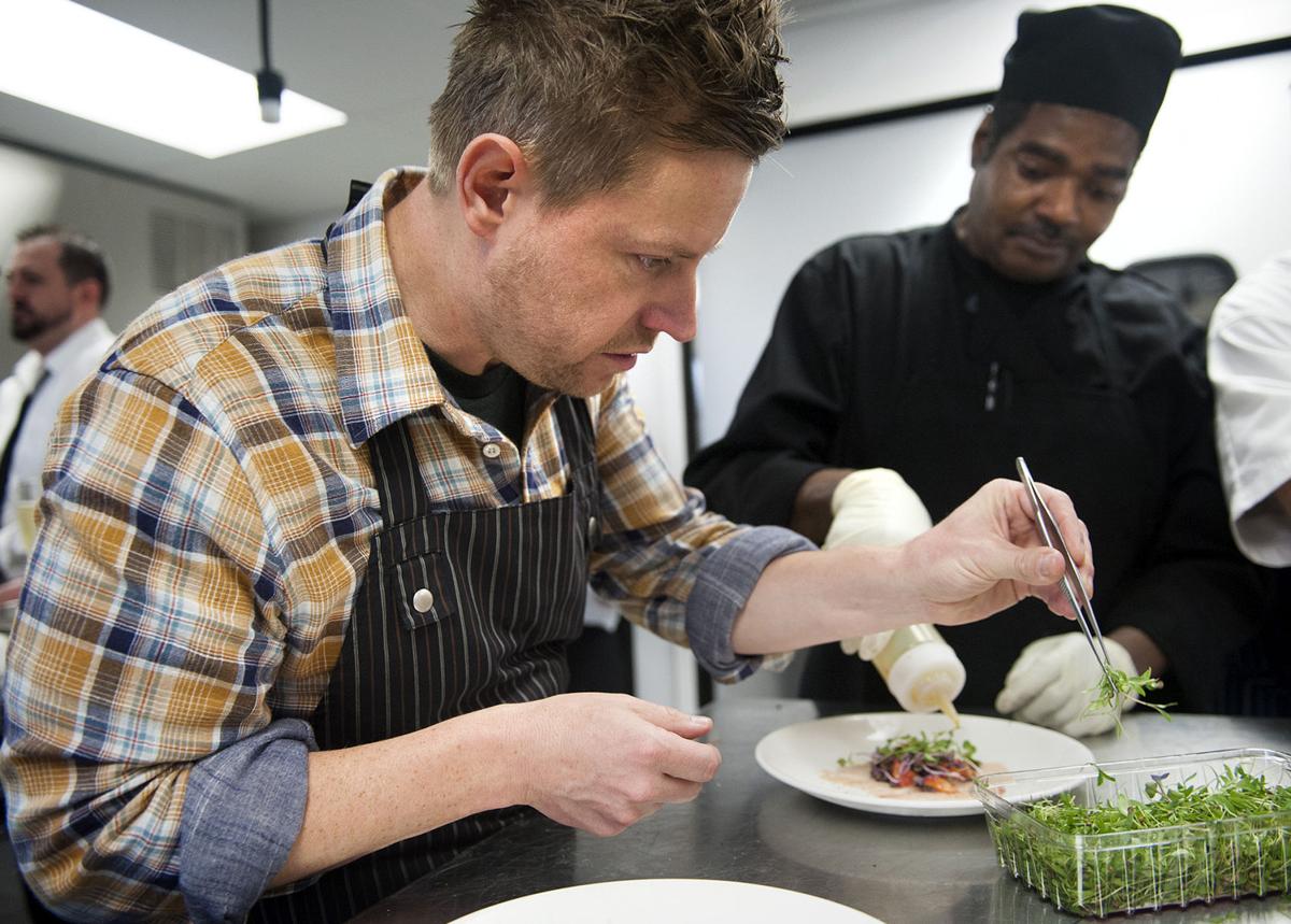 'Top Chef' Richard Blais cooks for St. Louis