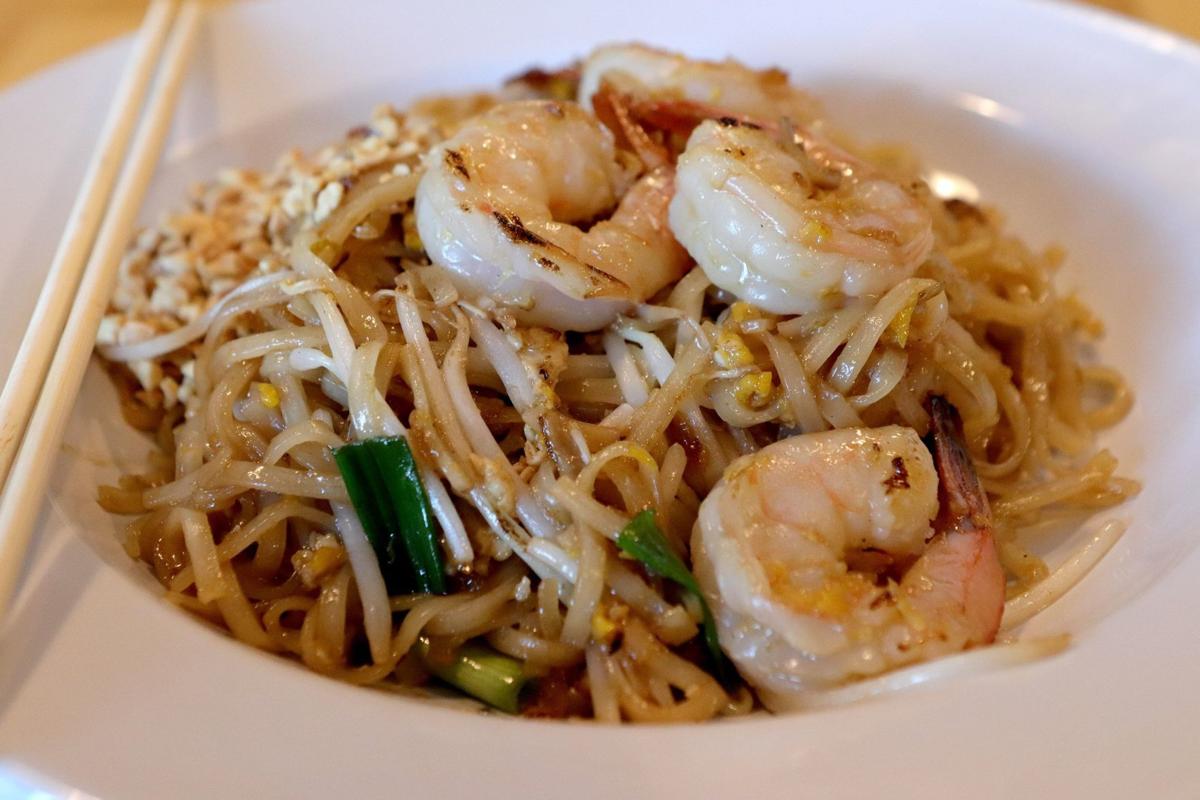 At Thai Table In Maplewood Follow The Chef S Suggestions Restaurant Reviews Stltoday Com