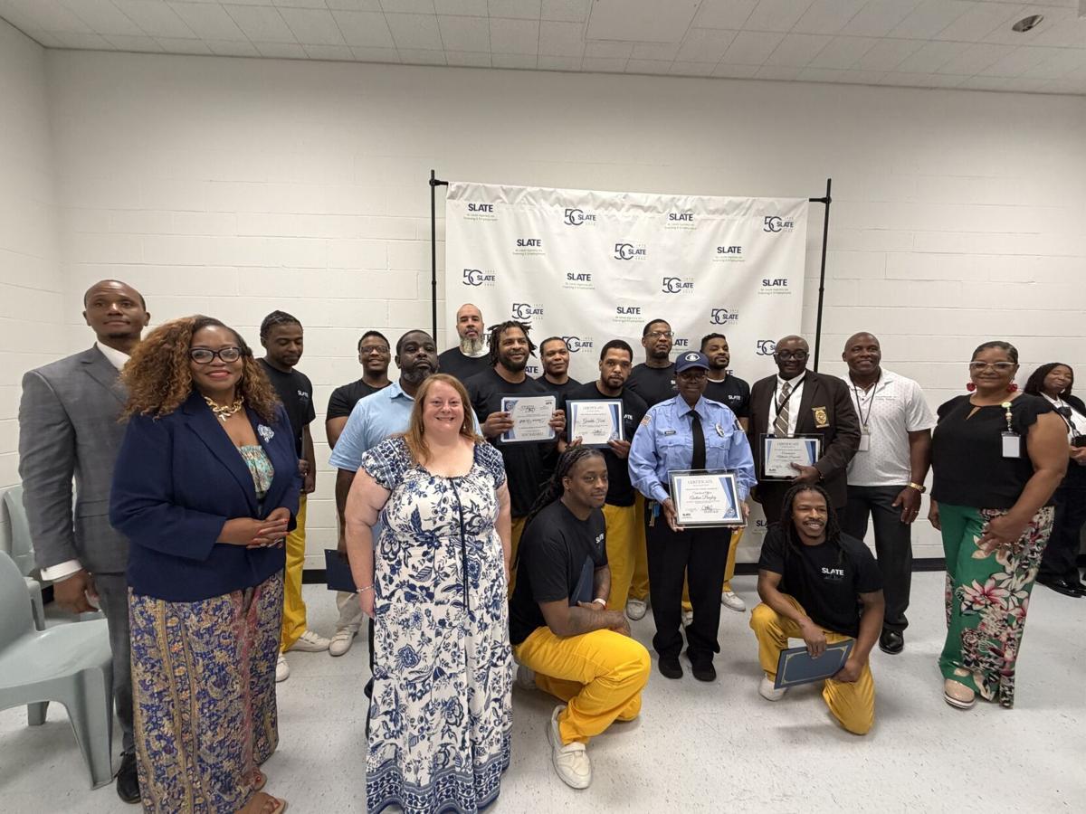 City of St. Louis Corrections, SLATE Graduate 14 Residents from Prison to Prosperity Program