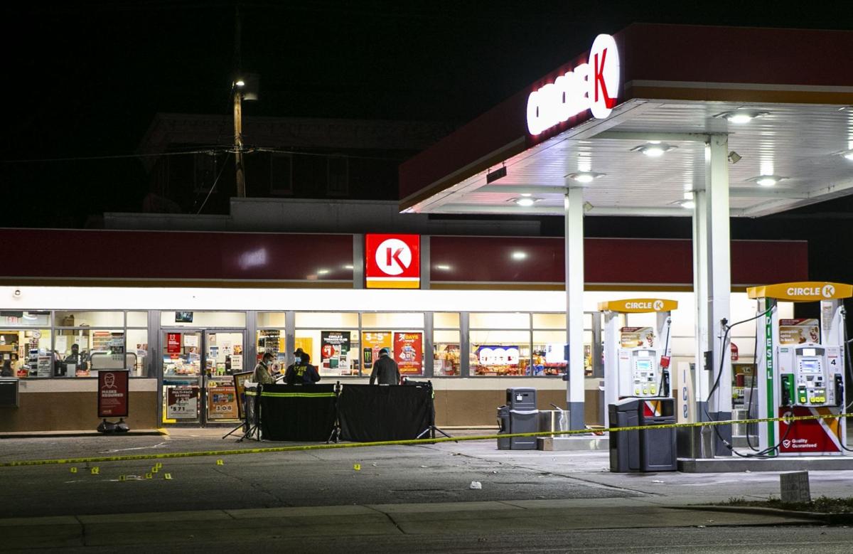 Man Killed In Shooting At South St Louis Gas Station Is Identified Law And Order Stltoday Com
