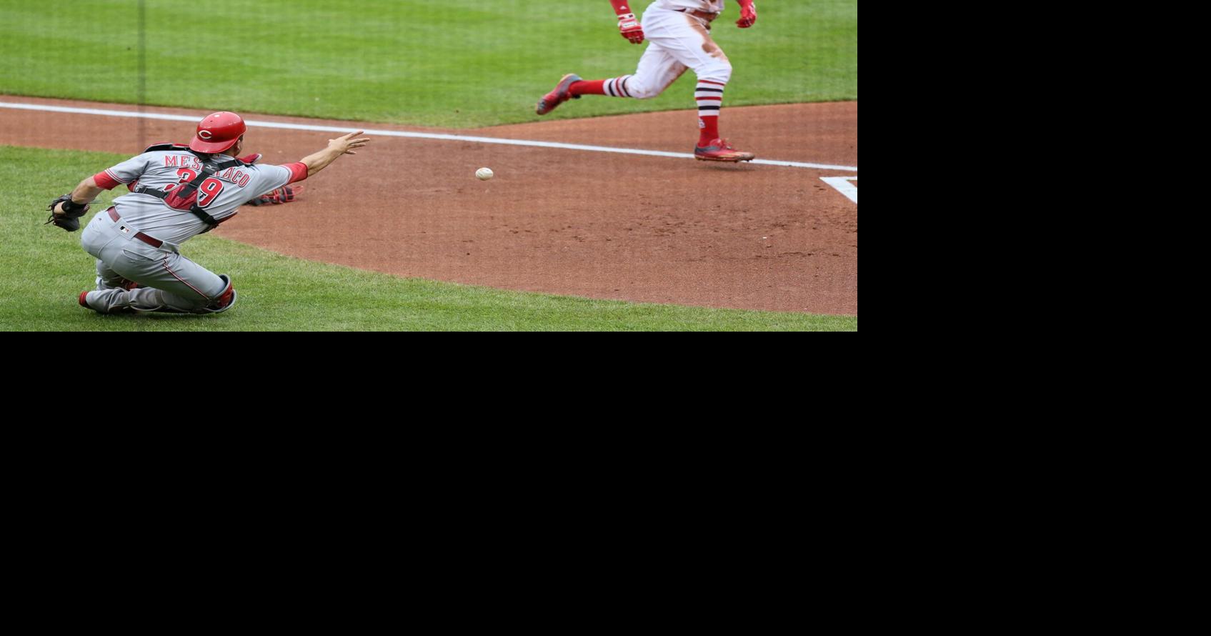 Cards beat Reds in make-up game 8-2