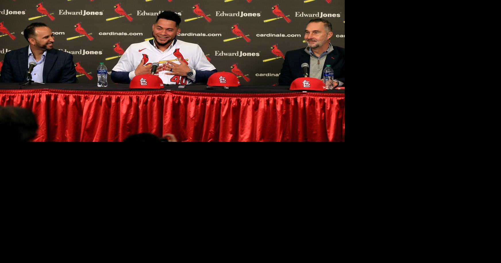 BenFred: Turning away from Contreras at catcher says more about Cardinals'  dysfunction than player