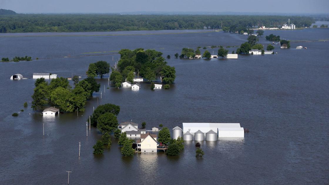 With emphasis on rural protection, Parson-appointed flood group issues list of policy recommendations - STLtoday.com