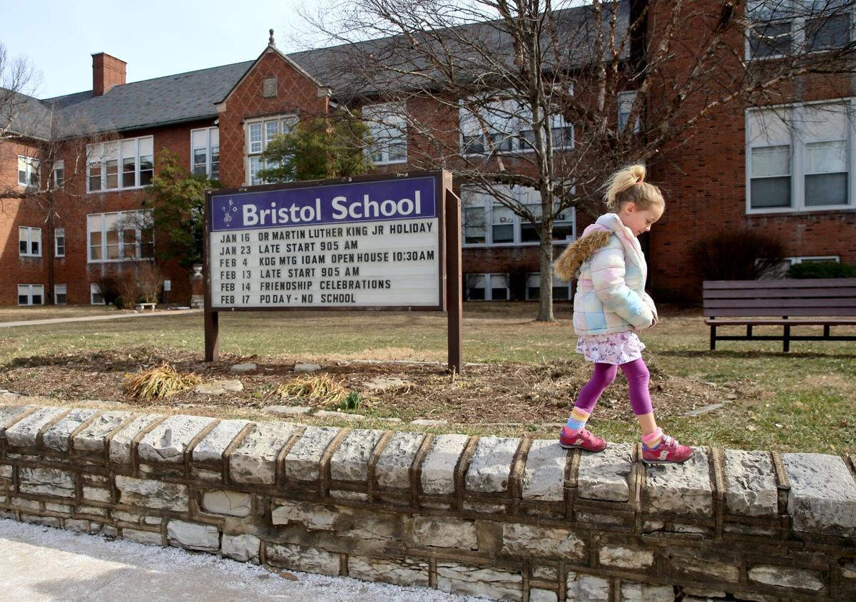 Webster Groves tries to keep enrollment up