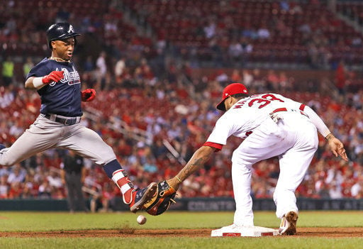 St. Louis Cardinals: Putting Jose Martinez on the block is a huge mistake