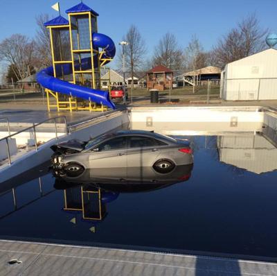St. Louis County man crashes car into Kansas swimming pool during police chase, charges say ...