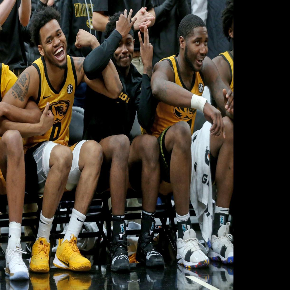 Mizzou S Watson Erupts With Record Setting 3 Point Barrage
