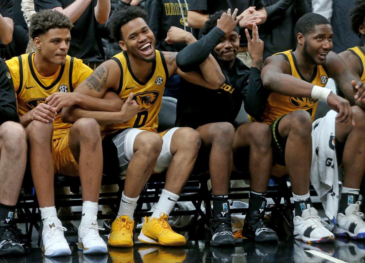 Mizzou S Watson Erupts With Record Setting 3 Point Barrage
